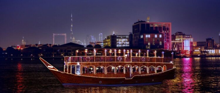 Dhow Dinner Cruise Dubai Creek