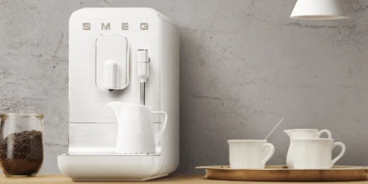 Smeg Bean To Cup Coffee Machine