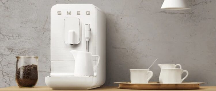 Smeg Bean To Cup Coffee Machine